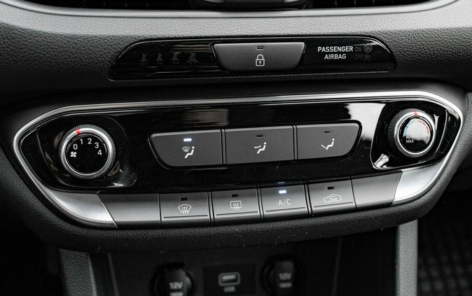 Hyundai I30 cena 57850 przebieg: 91817, rok produkcji 2021 z Jaraczewo małe 631